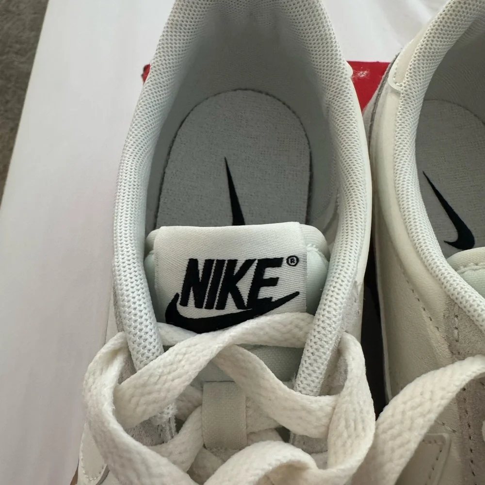 Nike Red and White Shoe Box - Picture 3 of 8